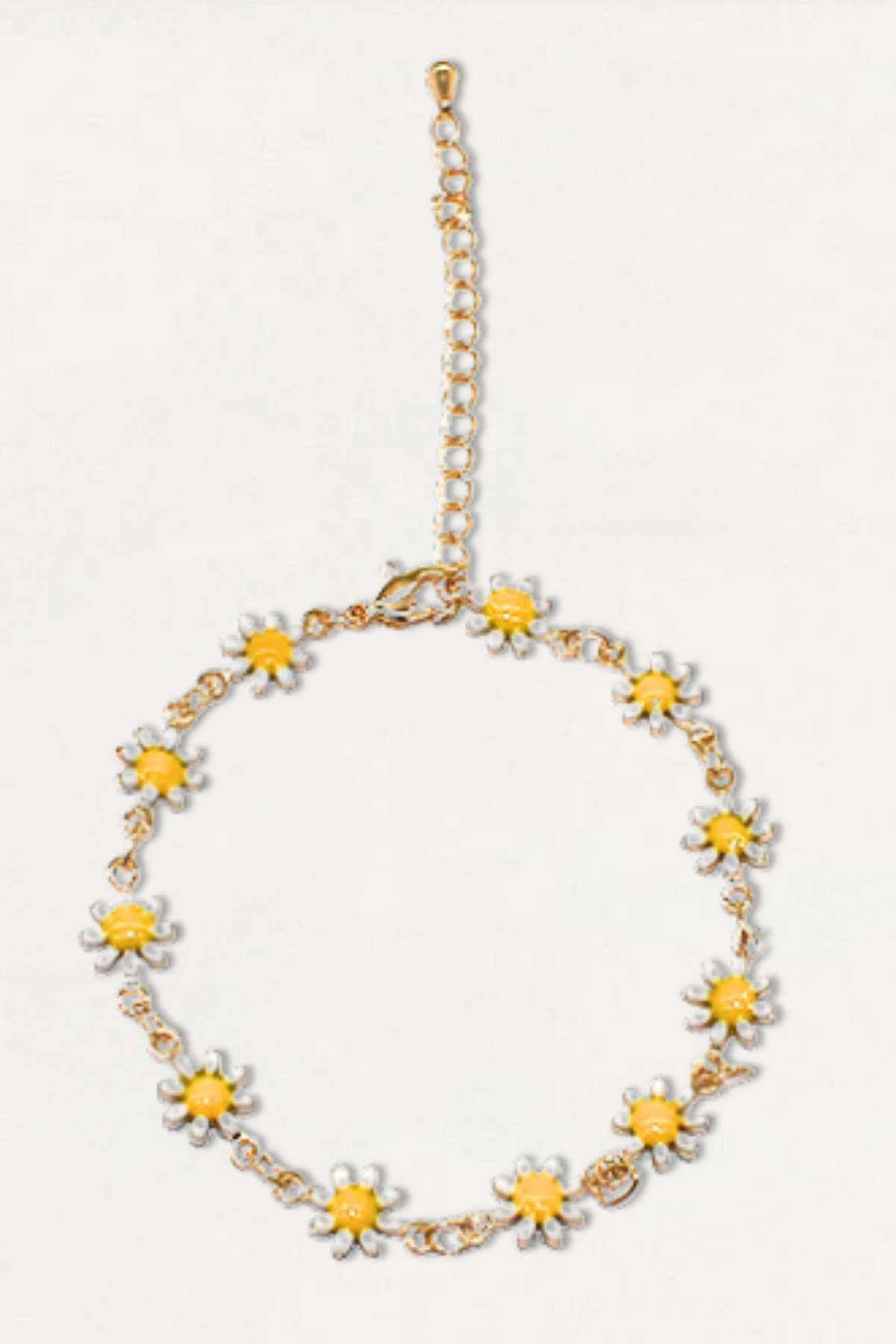 Daisy Flower Chain Bracelet in Gold Tone