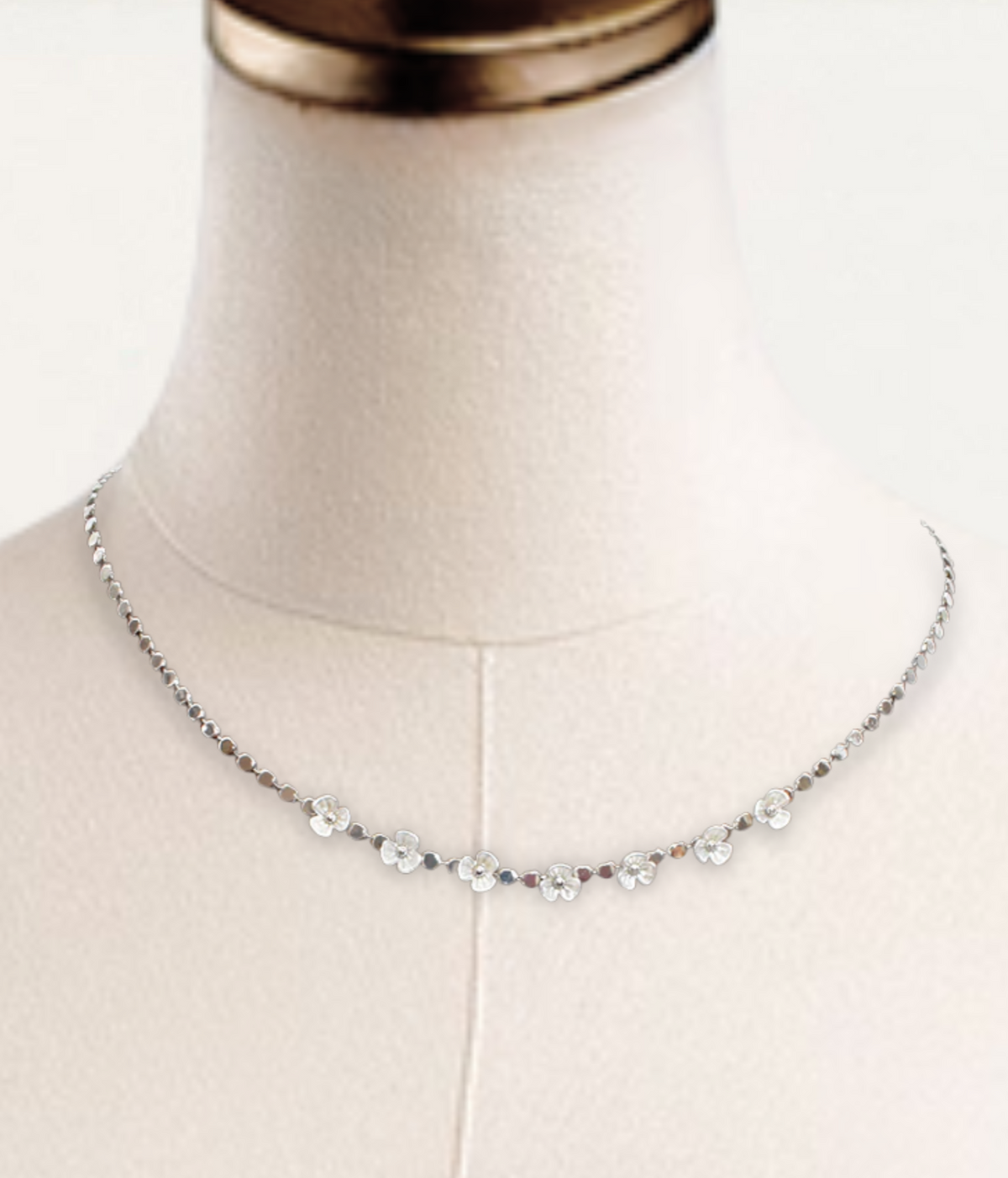 Tiny Flower Chain Necklace-Silver